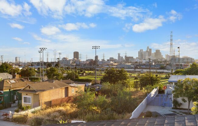 Apartment Community in Lincoln Heights