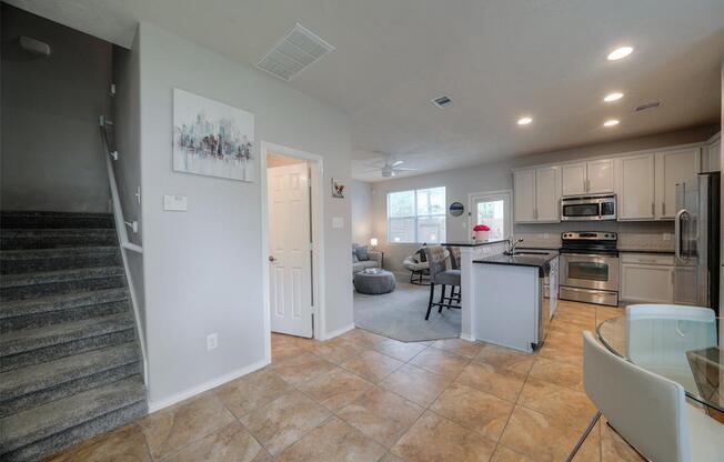 22 WHITEKIRK PL