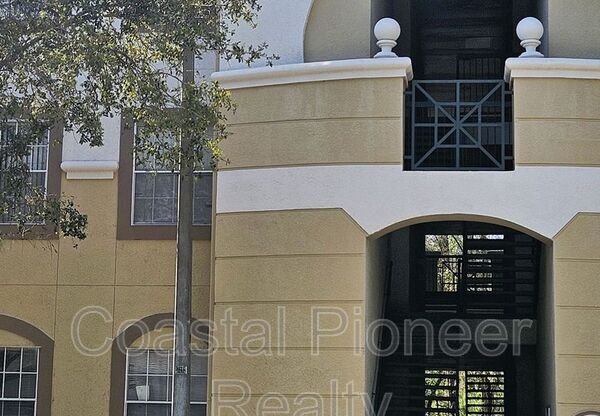 17112 Carrington Park Dr. # 911