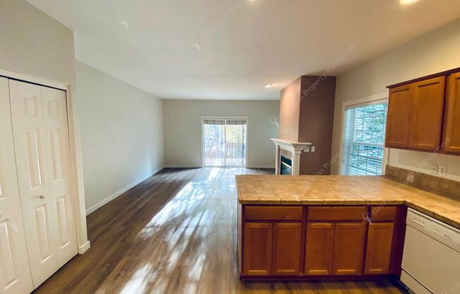 Beautiful, updated 3 BR on westside close to tons of recreation!