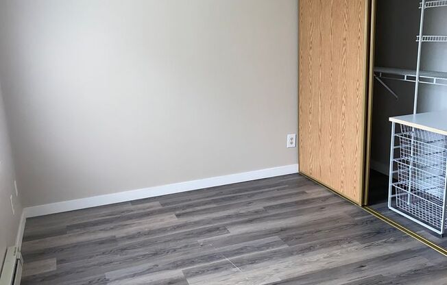 Studio, 1 bath, 462 sqft, $1,250, Unit 305