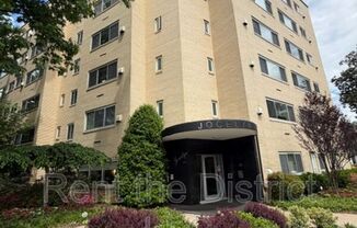 5315 Connecticut Ave NW