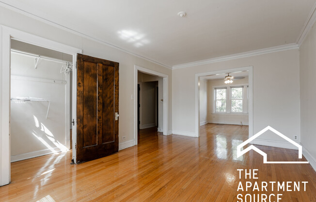 4859 North Paulina St.