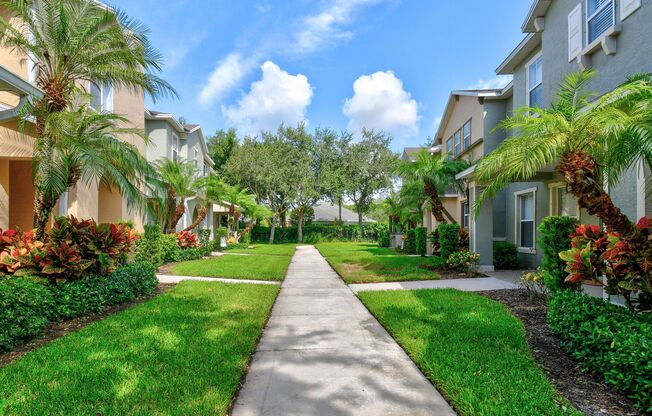 Nice Townhouse in Vero Beach with 1 Car Garage