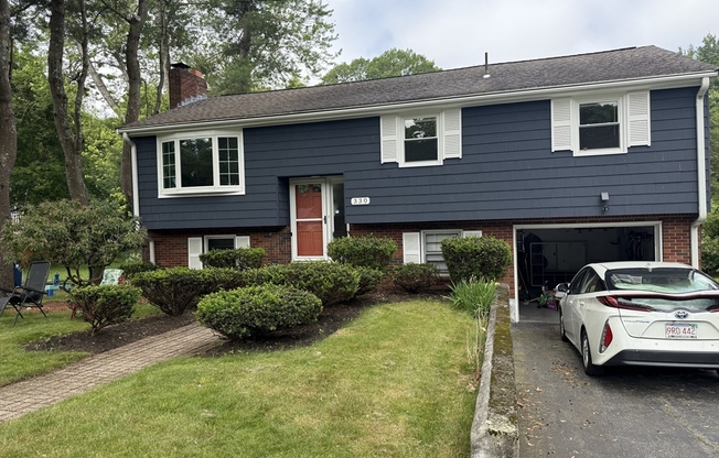 330 SWAINS POND AVE