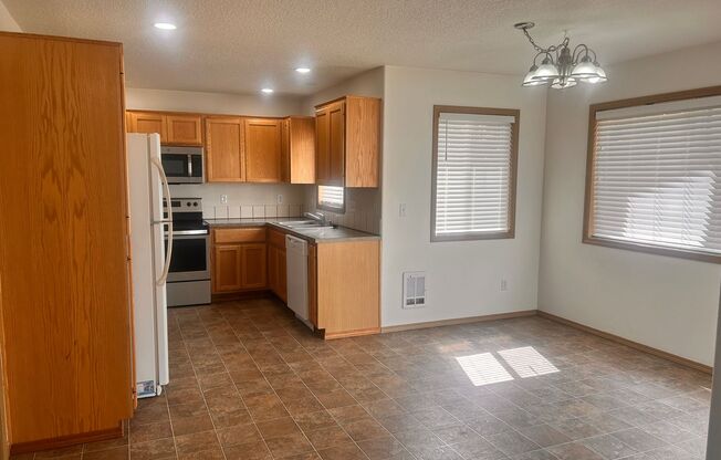 Charming Battle Ground Two-Story Home with Fenced Backyard!