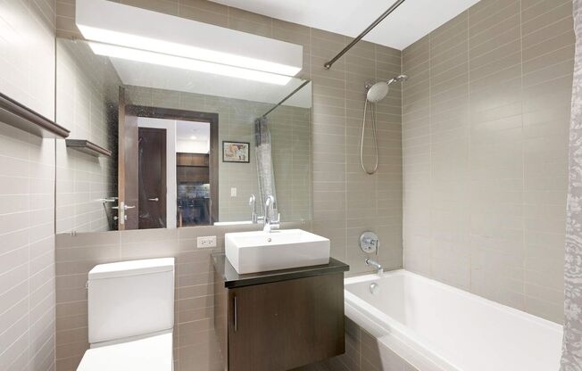 1 bed, 1 bath, 738 sqft, $4,399, Unit 1005