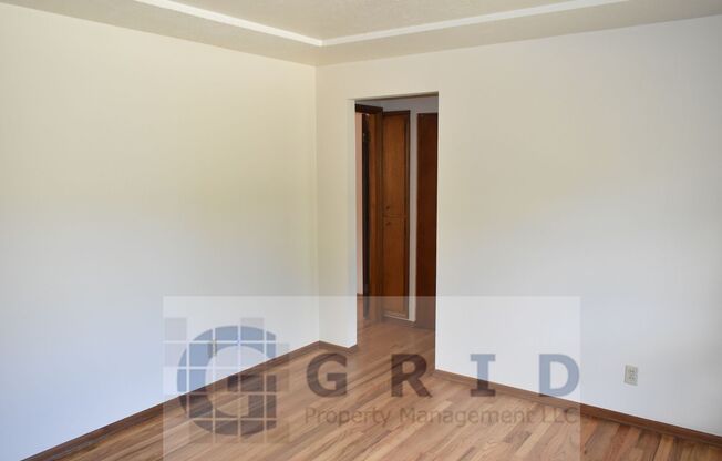 GPM650 - 7606-7618 NE Everett St (T1)