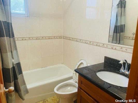 2 beds, 1 bath, 850 sqft, $2,700