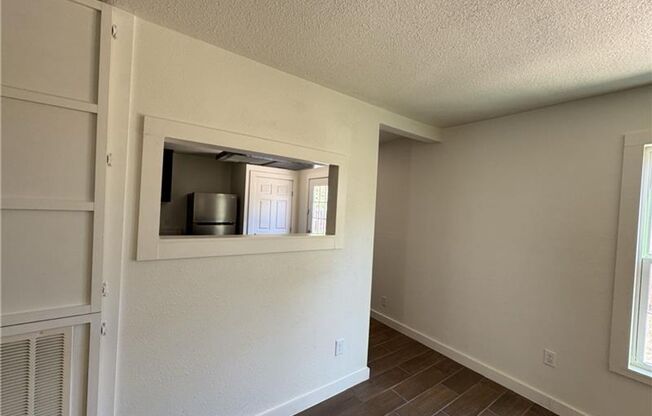 3 beds, 2 baths, $1,450