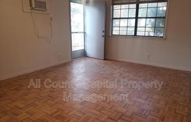 609 BISSONET LN