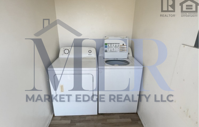 2 beds, 1 bath, 825 sqft, $1,299, Unit 2650#108-1