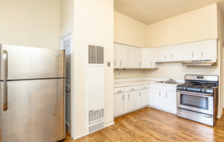 2 beds, 1 bath, 680 sqft, $2,500, Unit 1825-2