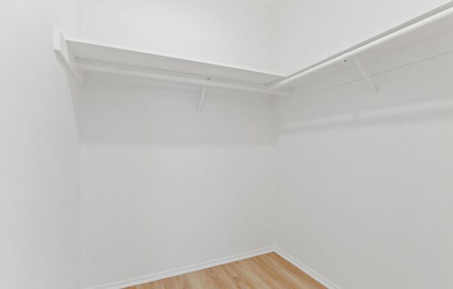 2 beds, 2 baths, 1,100 sqft, $3,095, Unit 4
