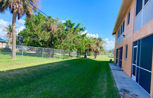 2 beds, 2 baths, 1,087 sqft, $1,450, Unit 1117 Unit 4