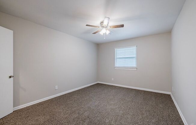 2 beds, 1.5 baths, 976 sqft, $1,400, Unit 2006-19