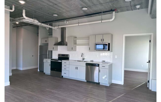 2 beds, 2 baths, 1,107 sqft, $1,449, Unit 214