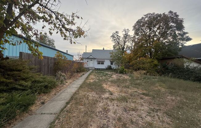 REMODELED 3BD/2BA GARLAND DISTRICT BUNGALOW | SHOP | DETACHED GARAGE | 6-MONTH LEASE | AVAIL 10/23