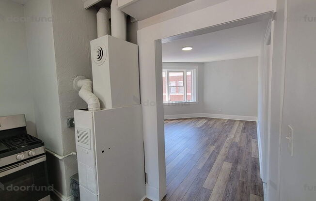 1004 MAIN ST