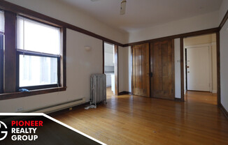 816 W Waveland Ave