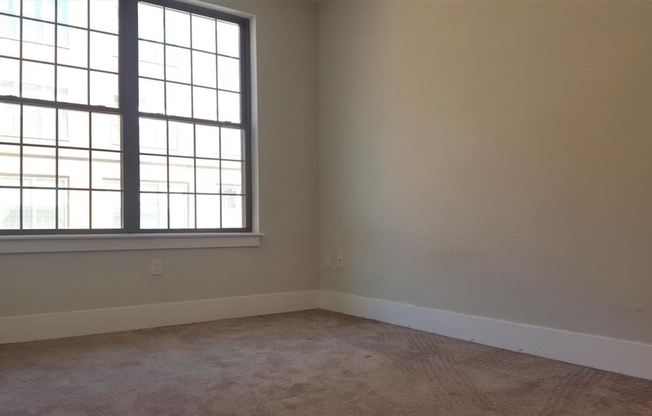 1 bed, 1 bath, 863 sqft, $3,500, Unit 204