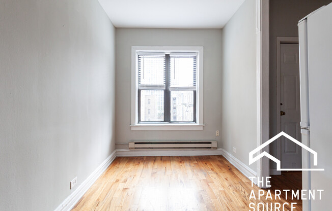 3722 N. Pine Grove, Unit 2W