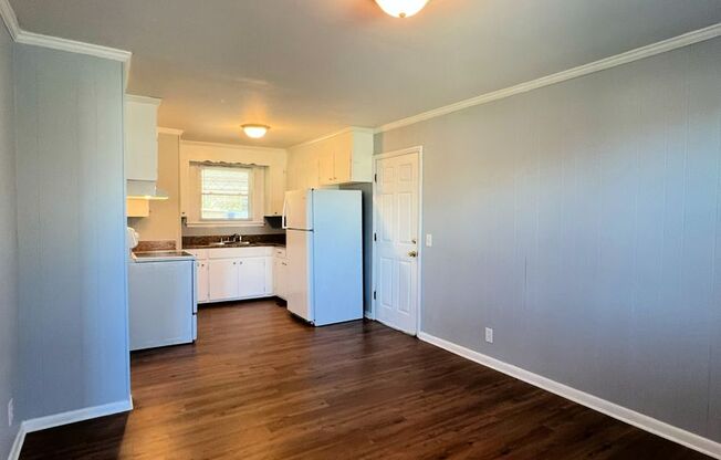 3 beds, 1 bath, $1,799