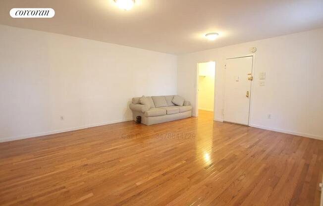 858 W END AVE