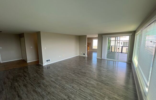 2 beds, 2.5 baths, 1,701 sqft, $3,995, Unit 308