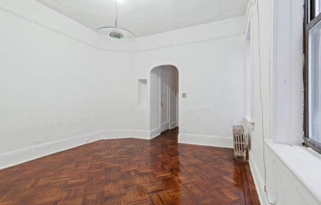 342 W 56 ST