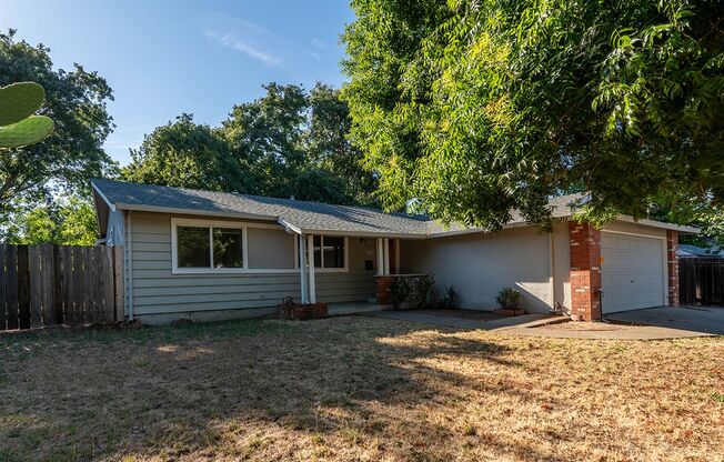 Single Level Ranch Home In Desirable Clayton Valley Highlands Neighborhood!