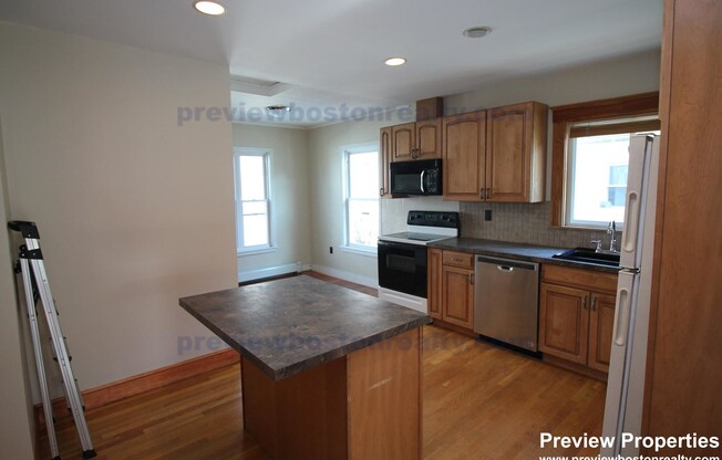 151 TREMONT ST