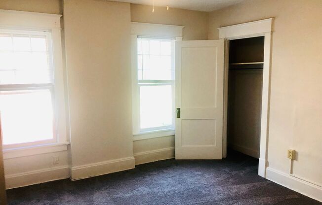 1 bed, 1 bath, 700 sqft, $795, Unit 213 Apt. C