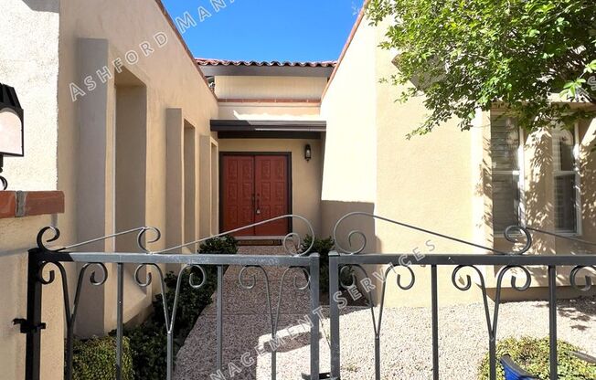 EXQUISITE 3 BEDROOM PATIO HOME IN PRIVATE ENCLAVE W GARDEN YARD AND COMM POOL