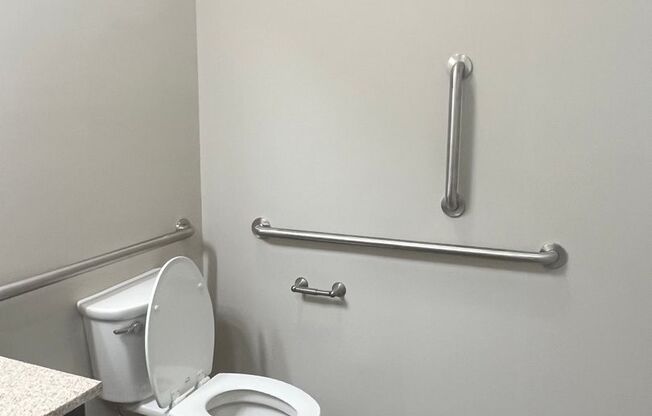1 bed, 1 bath, 775 sqft, $1,050, Unit C101