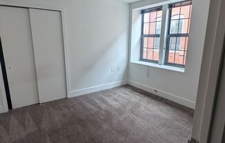 2 beds, 1 bath, 1,011 sqft, $1,750, Unit 204