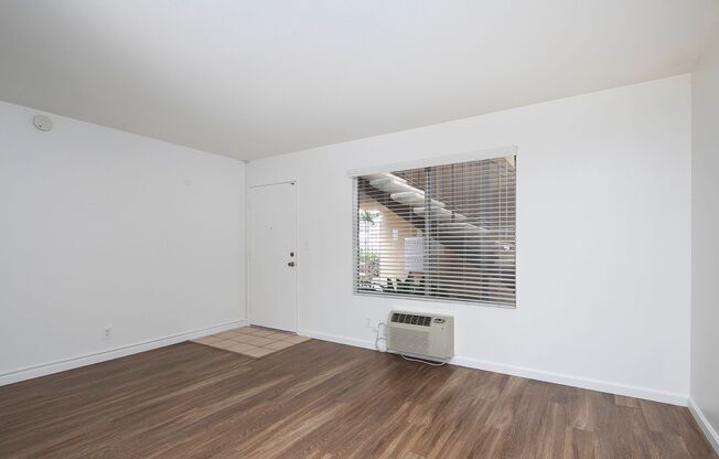 Surround Yourself with Serene Landscape in this La Mesa 1b/1ba! (AC, Parking, Laundry, & More!)