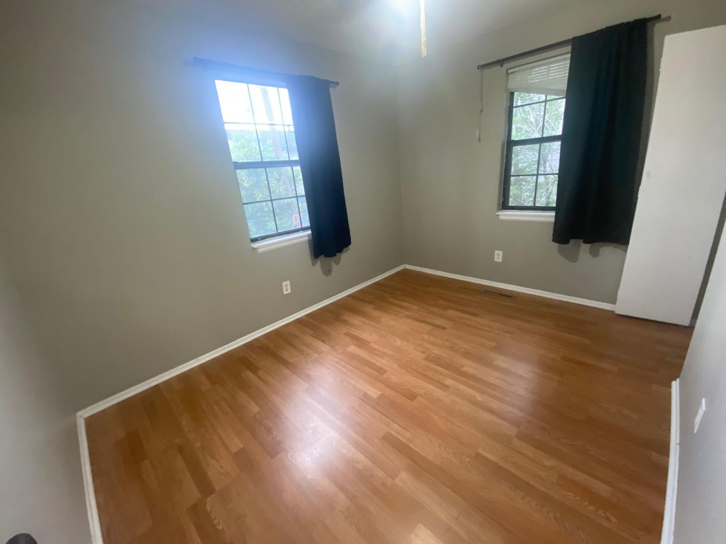 2786 YALE