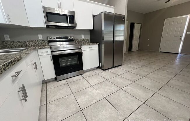 55 E MOHAVE RD