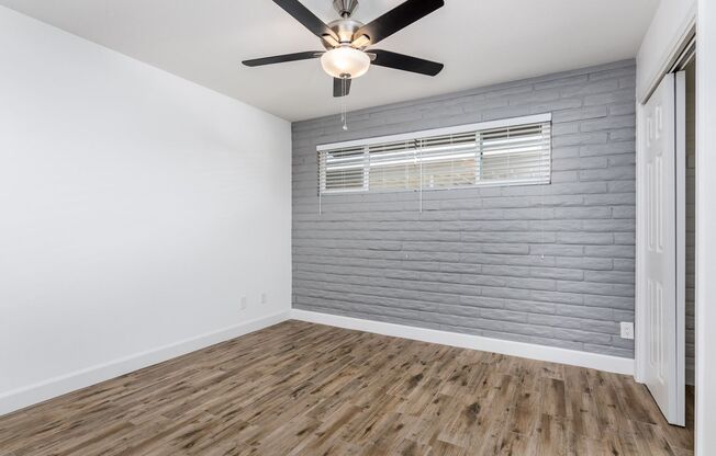 2 beds, 1 bath, 900 sqft, $1,699, Unit 3718 E Glenrosa Ave #3