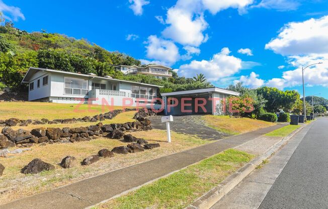 Lower Waialae Iki 3 Bedroom, 2 Bath Single Family Home