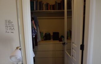 Great One Bedroom near Provo Rec Center, Utah Valley Hospital, and BYU! | Available August 25th
