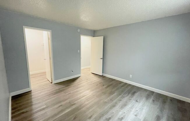 2 beds, 1 bath, 950 sqft, $1,595, Unit WY2448-1