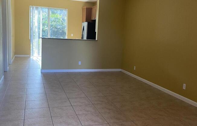 7255 BRIELLA DR