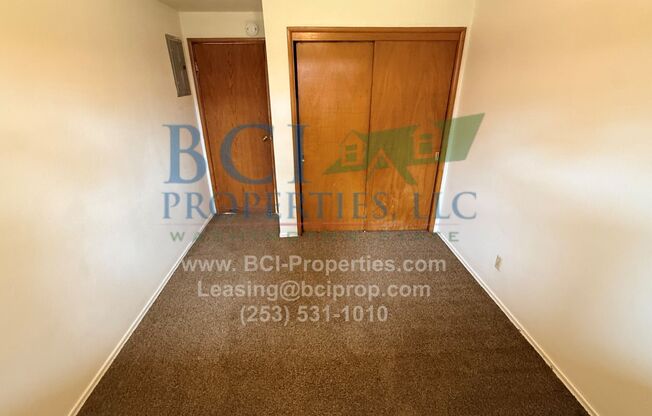 Kenmar Apartments