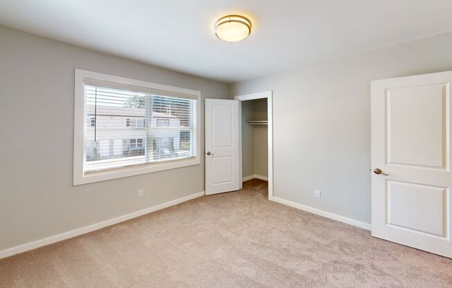 2 beds, 1.5 baths, 1,100 sqft, $1,325, Unit G1