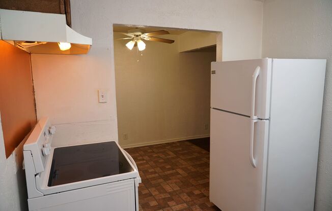 1 bed, 1 bath, 577 sqft, $965, Unit 808C