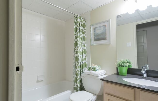 2 beds, 2 baths, 1,280 sqft, $2,500, Unit H-102- 2A 2 Bedroom Premium Residence