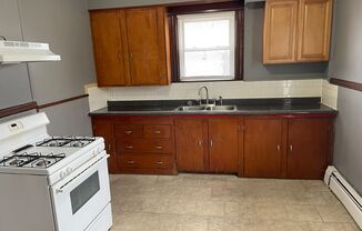 1 bed, 1 bath, $1,175, Unit Unit 2R