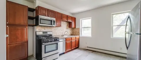 188 HANCOCK AVE